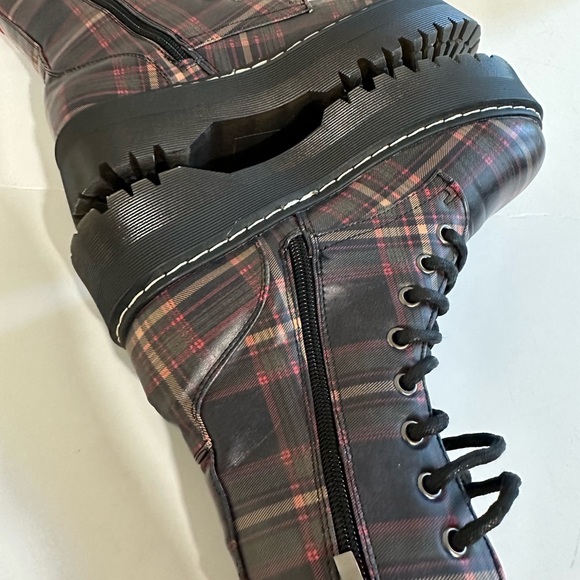 Cool Way Plaid Platform Combat Boots Size 8 - Picture 6 of 13